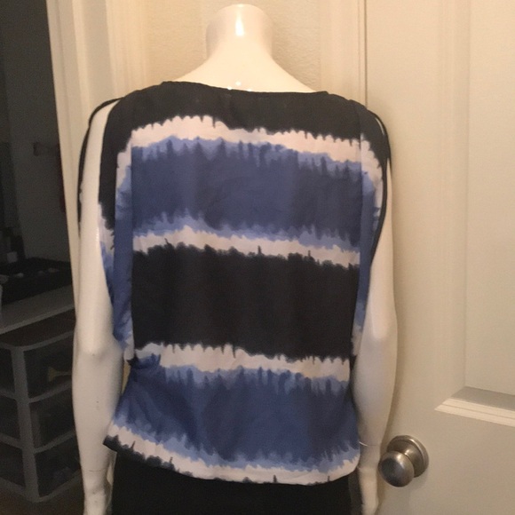 Blouse - Picture 5 of 6